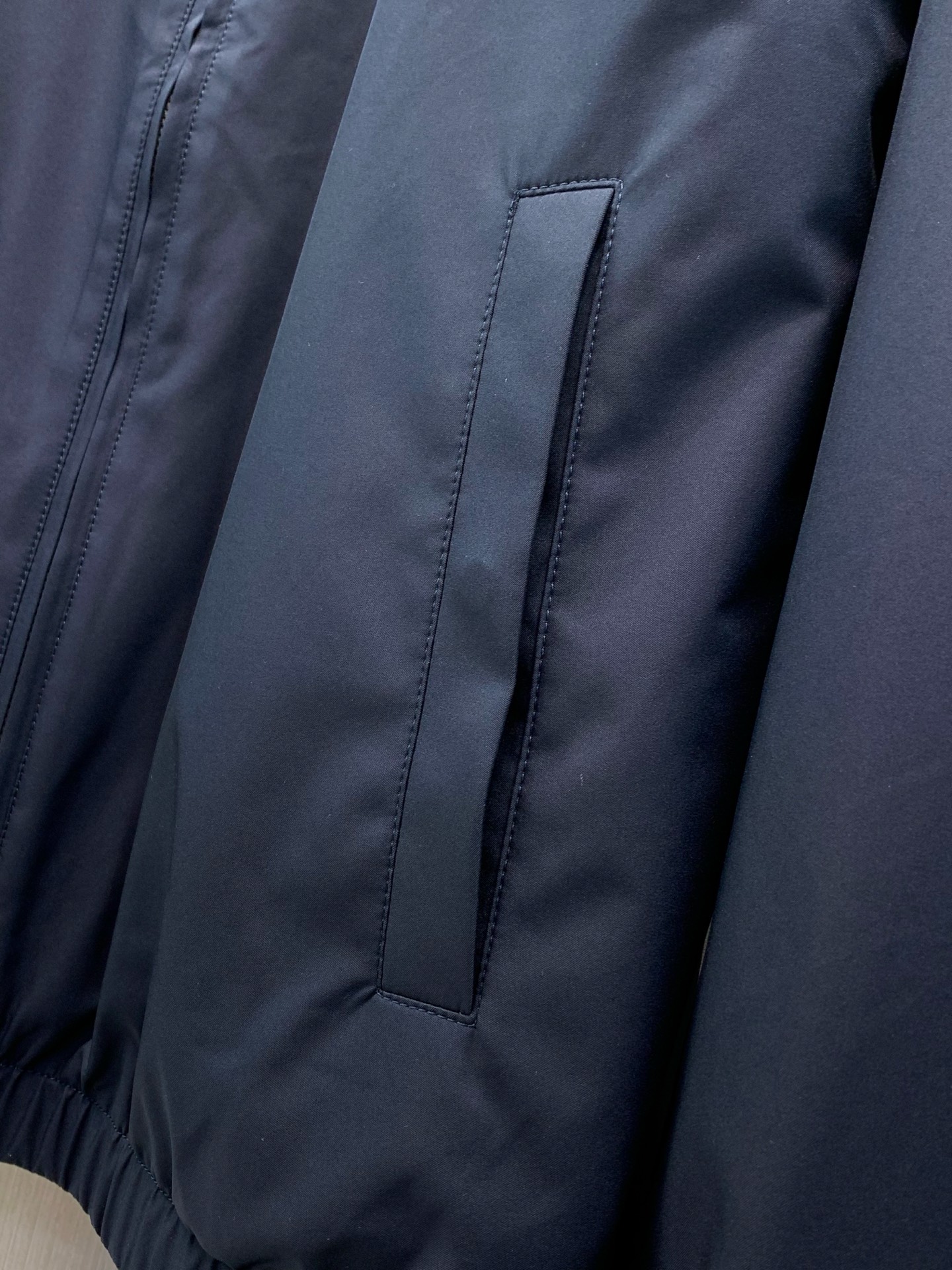 ，Loro Piana(Loro Piana )，2026秋季最新品，专柜同步有售，原单狠货，时尚休闲两面穿立领夹克外套