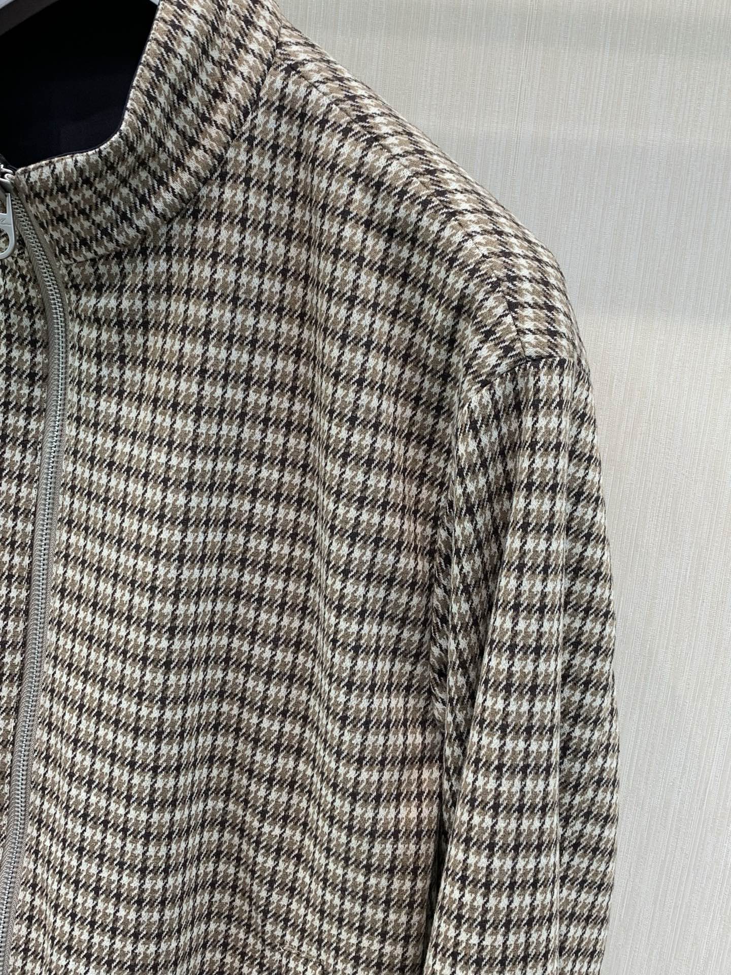 ，Loro Piana(Loro Piana )，2026秋季最新品，专柜同步有售，原单狠货，时尚休闲两面穿立领夹克外套