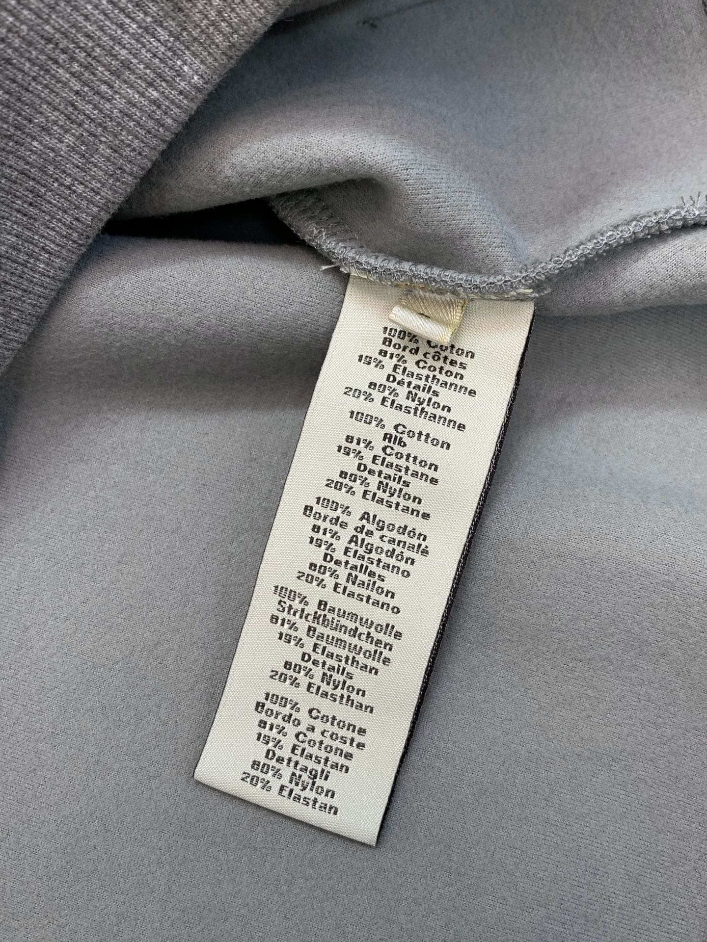 ，Hermès 爱马仕，2026秋季最新品，专柜同步有售，原单狠货，时尚休闲连帽卫衣，定制进口原版面料，舒适透气，顶级刺