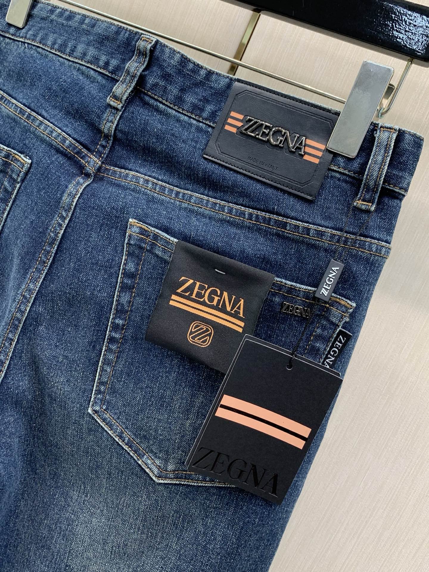 ，Zegna 杰尼亚，2026春秋最新品，专柜同步有售，原单狠货，时尚休闲水洗牛仔裤，进口原版水洗面料，上身舒适透气，简