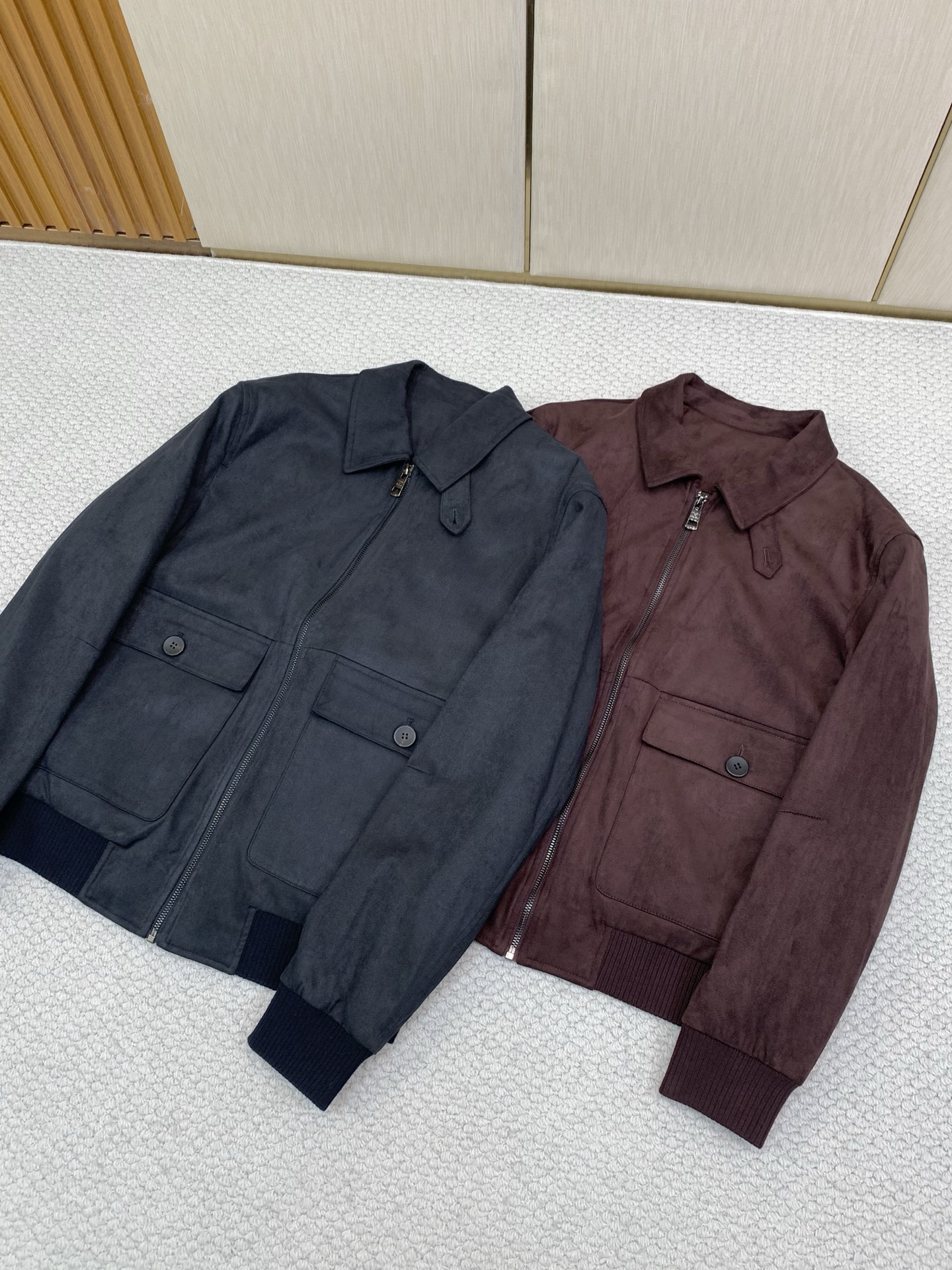 ,Loro Piana(Loro Piana ),2026冬季最新品,专柜同步有售,原单狠货,时尚休闲翻领羽绒夹克外套, ,Loro Piana(Loro Piana ),2026冬季最新品,专柜同步有售,原单狠货,时尚休闲翻领羽绒夹克外套,