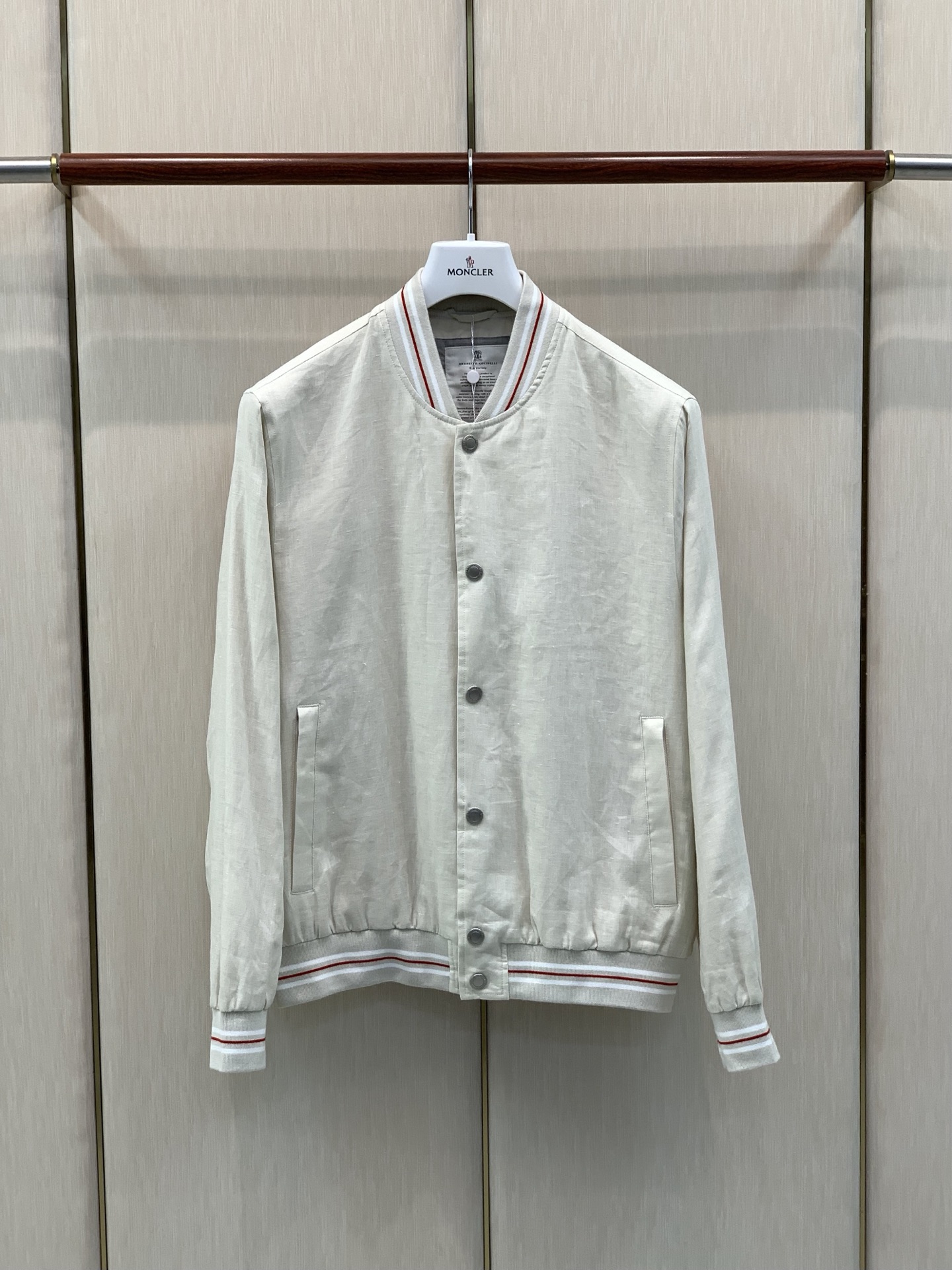 ，BRUNELLO CUCINELLI 意大利神狮，2026秋季最新品，专柜同步有售，原单狠货，时尚休闲夹克外套，采用进