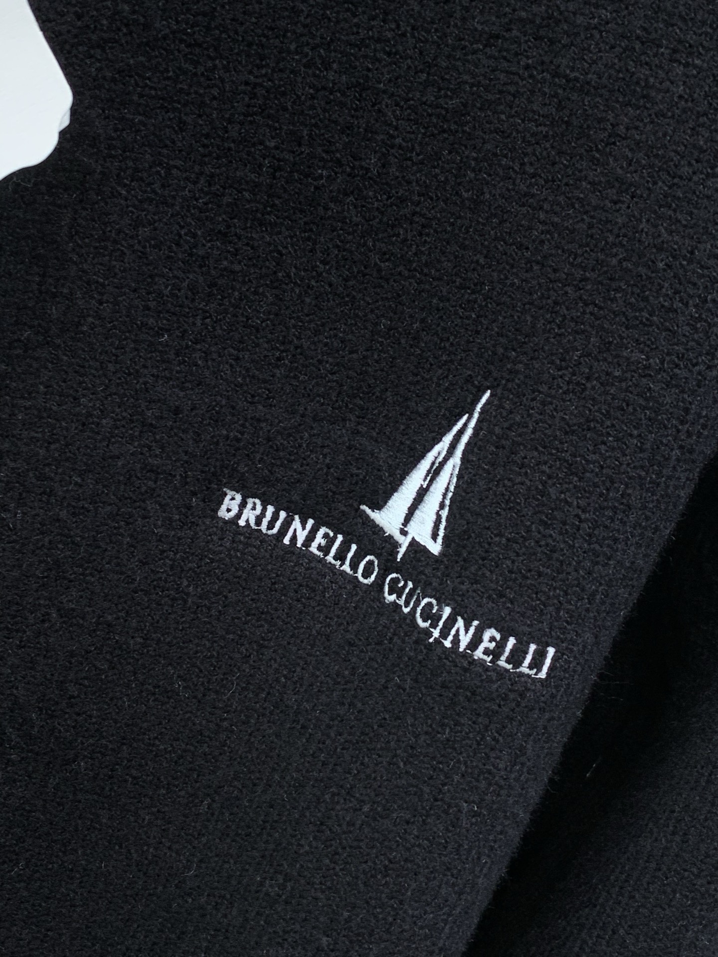 ，BRUNELLO CUCINELLI 意大利神狮，2026冬季最新品，专柜同步有售，原单狠货，时尚休闲翻领针织开衫毛衣