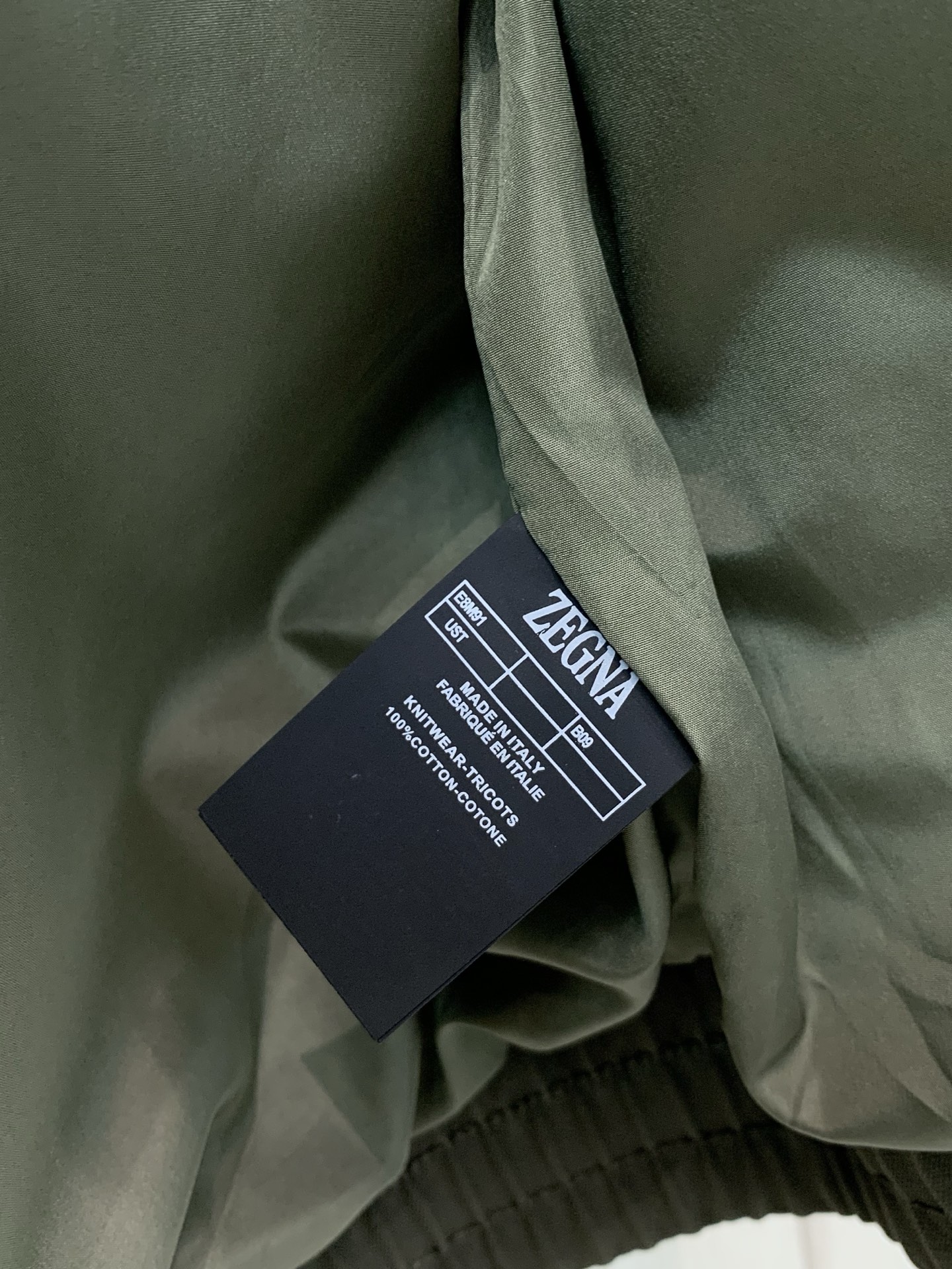 ，杰尼亚 Zegna，2026秋季最新品，专柜同步有售，原单狠货，时尚休闲翻领夹克外套，采用进口原版面料，舒适透气，原版