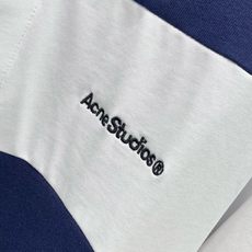 ,Acne Studios 瑞典时尚品牌,2026早秋最新款,时尚休闲假两件翻领长袖T恤,官网专柜同步有售,原单狠货,进 ,Acne Studios 瑞典时尚品牌,2026早秋最新款,时尚休闲假两件翻领长袖T恤,官网专柜同步有售,原单狠货,进