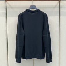,Saint Laurent 圣罗兰,2026冬季新品,时尚休闲圆领长袖针织毛衣,专柜同步有售,原单狠货,采用进口原版面 ,Saint Laurent 圣罗兰,2026冬季新品,时尚休闲圆领长袖针织毛衣,专柜同步有售,原单狠货,采用进口原版面