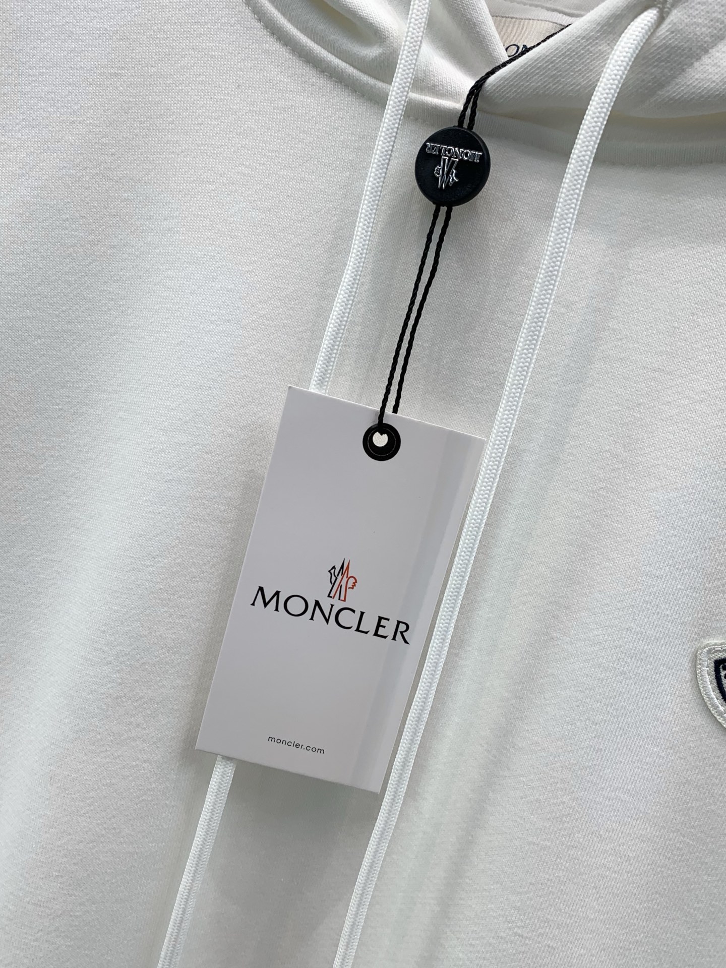 ，Moncler 蒙口，2026秋季最新品，专柜同步有售，原单狠货，时尚休闲连帽卫衣，上身舒适！吸睛而有亮点，采用进口原