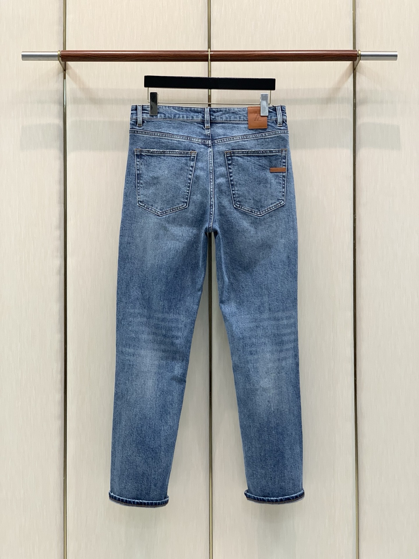 ，Zegna 杰尼亚，2026春秋最新品，专柜同步有售，原单狠货，时尚休闲水洗牛仔裤，进口原版水洗面料，上身舒适透气，简