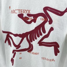 ,ARCTERYX 始祖鸟,2026早秋AW新品,时尚休闲圆领长袖T恤,专柜同步有售,原单狠货,进口原版面料,工艺极度复 ,ARCTERYX 始祖鸟,2026早秋AW新品,时尚休闲圆领长袖T恤,专柜同步有售,原单狠货,进口原版面料,工艺极度复