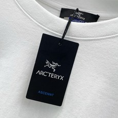 ,ARCTERYX 始祖鸟,2026早秋AW新品,时尚休闲圆领长袖T恤,专柜同步有售,原单狠货,进口原版面料,工艺极度复 ,ARCTERYX 始祖鸟,2026早秋AW新品,时尚休闲圆领长袖T恤,专柜同步有售,原单狠货,进口原版面料,工艺极度复
