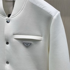 ,PRADA 普拉达,2026秋季最新品,专柜同步有售,时尚休闲夹克外套,进口原版面料,做工极为复杂,唯一可以做代购级别 ,PRADA 普拉达,2026秋季最新品,专柜同步有售,时尚休闲夹克外套,进口原版面料,做工极为复杂,唯一可以做代购级别