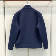 ,PRADA 普拉达,2026秋季最新品,专柜同步有售,时尚休闲夹克外套,进口原版面料,做工极为复杂,唯一可以做代购级别 ,PRADA 普拉达,2026秋季最新品,专柜同步有售,时尚休闲夹克外套,进口原版面料,做工极为复杂,唯一可以做代购级别