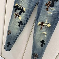 ,Chrome Hearts 克罗心,2026春秋新品,专柜同步有售,原单狠货,时尚休闲水洗牛仔裤,采用进口原版面料,顶 ,Chrome Hearts 克罗心,2026春秋新品,专柜同步有售,原单狠货,时尚休闲水洗牛仔裤,采用进口原版面料,顶