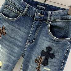 ,Chrome Hearts 克罗心,2026春秋新品,专柜同步有售,原单狠货,时尚休闲水洗牛仔裤,采用进口原版面料,顶 ,Chrome Hearts 克罗心,2026春秋新品,专柜同步有售,原单狠货,时尚休闲水洗牛仔裤,采用进口原版面料,顶