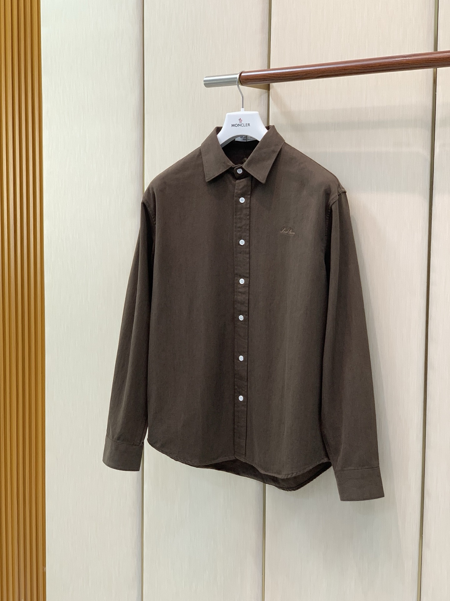，Loro Piana(Loro Piana )，2026早秋最新品，专柜同步有售，原单狠货，时尚休闲长袖衬衫，采用进口