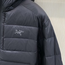 ,ARCTERYX 始祖鸟,2026冬季AW新品,时尚休闲连帽羽绒服外套,专柜同步有售,原单狠货,进口原版面料,工艺极度 ,ARCTERYX 始祖鸟,2026冬季AW新品,时尚休闲连帽羽绒服外套,专柜同步有售,原单狠货,进口原版面料,工艺极度