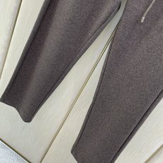 ,杰尼亚 Zegna,2026春秋最新品,专柜同步有售,原单狠货,时尚休闲裤,采用进口原版面料,舒适透气,原版五金辅料装 ,杰尼亚 Zegna,2026春秋最新品,专柜同步有售,原单狠货,时尚休闲裤,采用进口原版面料,舒适透气,原版五金辅料装