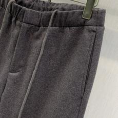 ,杰尼亚 Zegna,2026春秋最新品,专柜同步有售,原单狠货,时尚休闲裤,采用进口原版面料,舒适透气,原版五金辅料装 ,杰尼亚 Zegna,2026春秋最新品,专柜同步有售,原单狠货,时尚休闲裤,采用进口原版面料,舒适透气,原版五金辅料装
