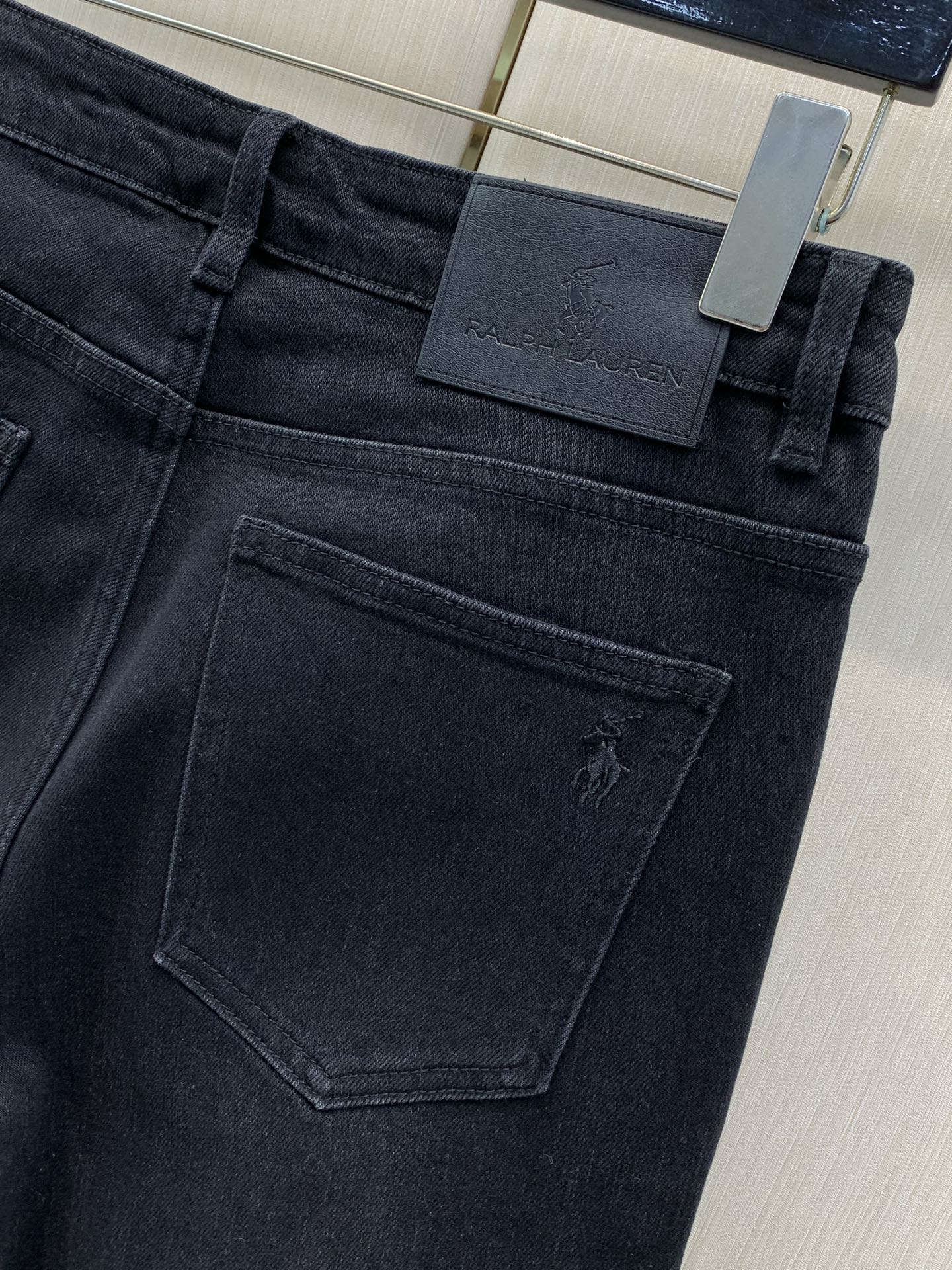 、Ralph Lauren 拉夫劳伦，2026春秋新品，时尚休闲水洗牛仔裤，采用进口原版面料，顶级刺绣工艺字母图案装饰l
