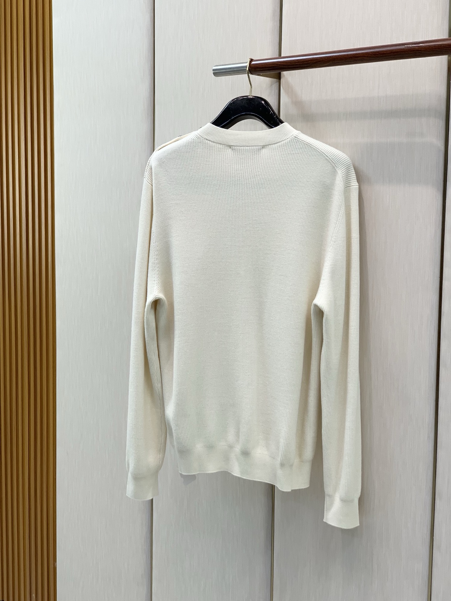 ,Loro Piana 意大利神狮,2026冬季最新品,专柜同步有售,原单狠货,时尚休闲圆领长袖针织毛衣,采用进口原版面 ,Loro Piana 意大利神狮,2026冬季最新品,专柜同步有售,原单狠货,时尚休闲圆领长袖针织毛衣,采用进口原版面