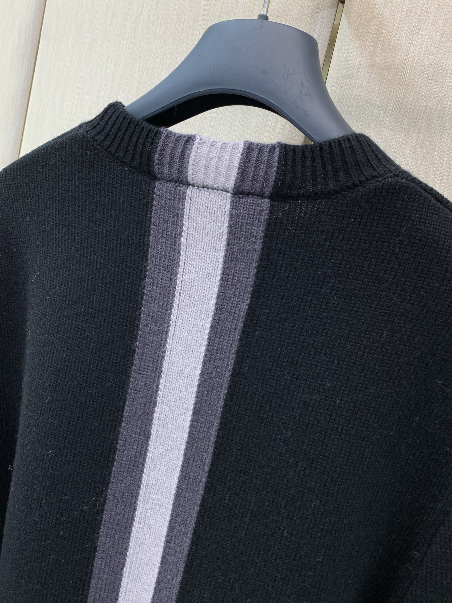 ,Gucci 古驰,2026冬季最新款,专柜同步有售,原单狠货,时尚休闲圆领长袖针织毛衣,上身很有特点!吸睛而有亮点,进 ,Gucci 古驰,2026冬季最新款,专柜同步有售,原单狠货,时尚休闲圆领长袖针织毛衣,上身很有特点!吸睛而有亮点,进