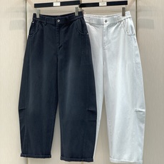 ,Balenciaga 巴黎世家,2026秋季最新品,专柜同步有售,原单狠货,时尚休闲裤,进口原版面料,舒适有弹性,顶级 ,Balenciaga 巴黎世家,2026秋季最新品,专柜同步有售,原单狠货,时尚休闲裤,进口原版面料,舒适有弹性,顶级