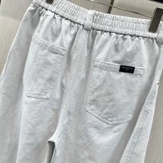 ,Balenciaga 巴黎世家,2026秋季最新品,专柜同步有售,原单狠货,时尚休闲裤,进口原版面料,舒适有弹性,顶级 ,Balenciaga 巴黎世家,2026秋季最新品,专柜同步有售,原单狠货,时尚休闲裤,进口原版面料,舒适有弹性,顶级