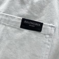 ,Balenciaga 巴黎世家,2026秋季最新品,专柜同步有售,原单狠货,时尚休闲裤,进口原版面料,舒适有弹性,顶级 ,Balenciaga 巴黎世家,2026秋季最新品,专柜同步有售,原单狠货,时尚休闲裤,进口原版面料,舒适有弹性,顶级