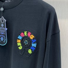 ,Chrome Hearts 克罗心,2026早秋新品,专柜同步有售,原单狠货,时尚休闲圆领长袖T恤,采用进口原版面料, ,Chrome Hearts 克罗心,2026早秋新品,专柜同步有售,原单狠货,时尚休闲圆领长袖T恤,采用进口原版面料,