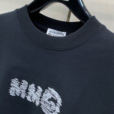 ,Maison Margiela马吉拉,2026早秋最新品,专柜同步有售,原单狠货,时尚休闲圆领长袖T恤,上身舒适!吸睛 ,Maison Margiela马吉拉,2026早秋最新品,专柜同步有售,原单狠货,时尚休闲圆领长袖T恤,上身舒适!吸睛