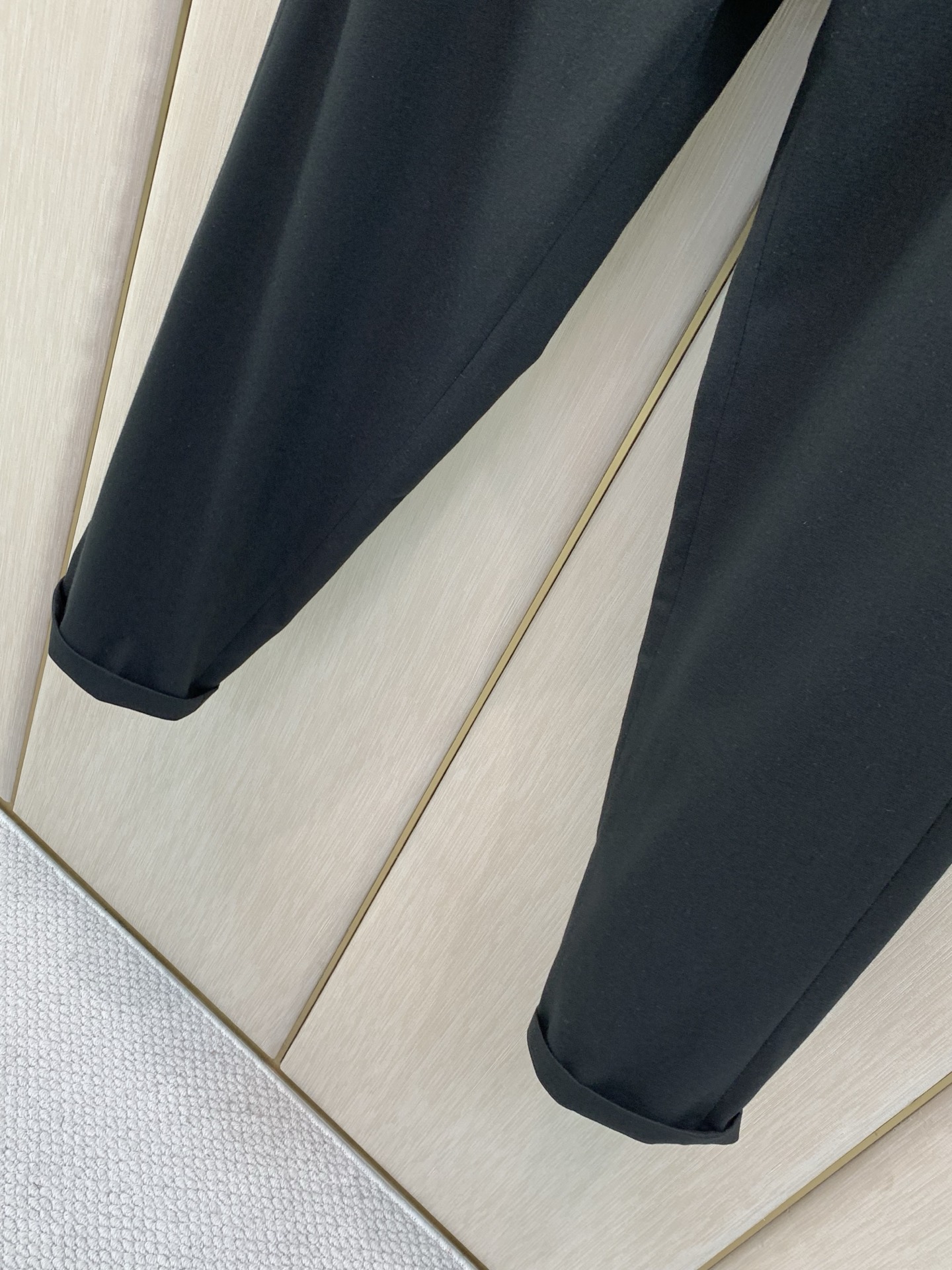 ,ZEGNA 杰尼亚 新款休闲咖啡西裤, 材质 面料:63%聚酯纤维35%粘胶 2%氨纶 这款裤子面料是一款日本研发, ,ZEGNA 杰尼亚 新款休闲咖啡西裤, 材质 面料:63%聚酯纤维35%粘胶 2%氨纶 这款裤子面料是一款日本研发,