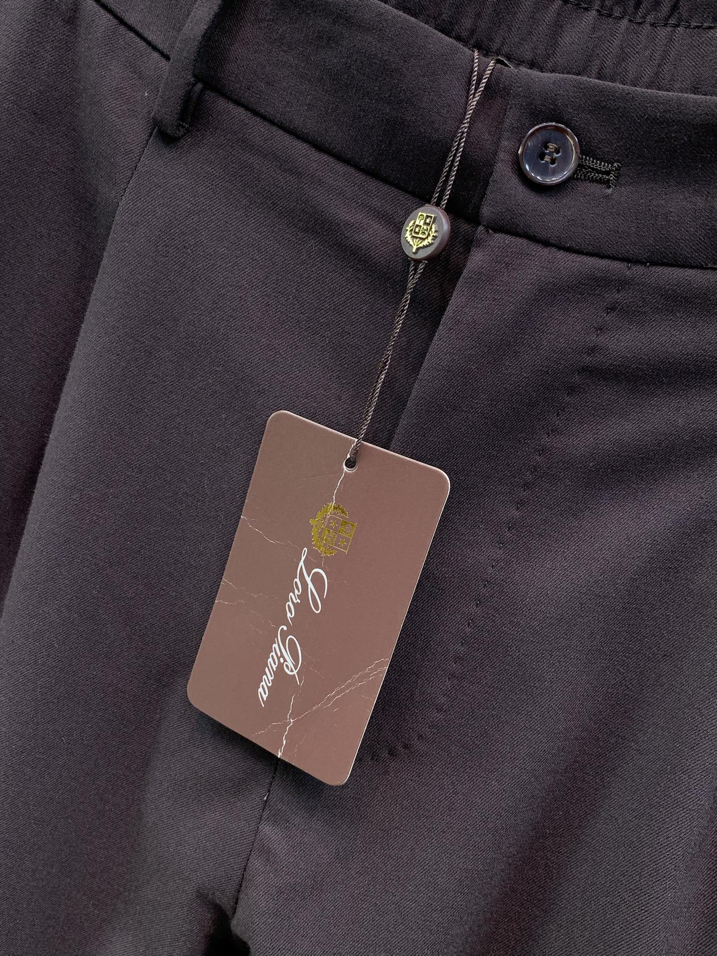 ,ZEGNA 杰尼亚 新款休闲咖啡西裤, 材质 面料:63%聚酯纤维35%粘胶 2%氨纶 这款裤子面料是一款日本研发, ,ZEGNA 杰尼亚 新款休闲咖啡西裤, 材质 面料:63%聚酯纤维35%粘胶 2%氨纶 这款裤子面料是一款日本研发,