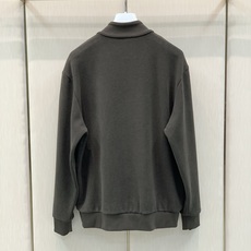 一套,Moncler 蒙口,2026秋季最新品,专柜同步有售,原单狠货,时尚休闲套装,上身舒适!吸睛而有亮点,采用进口原 一套,Moncler 蒙口,2026秋季最新品,专柜同步有售,原单狠货,时尚休闲套装,上身舒适!吸睛而有亮点,采用进口原