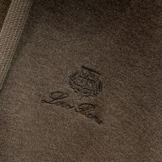 一套,Loro Piana,2026秋季新品,时尚休闲套装,采用进口原版面料,顶级刺绣🪡工艺字母图案装饰logo,原版五 一套,Loro Piana,2026秋季新品,时尚休闲套装,采用进口原版面料,顶级刺绣🪡工艺字母图案装饰logo,原版五