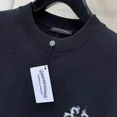 ,Chrome Hearts 克罗心,2026早秋新品,专柜同步有售,原单狠货,时尚休闲圆领长袖T恤,采用进口原版面料, ,Chrome Hearts 克罗心,2026早秋新品,专柜同步有售,原单狠货,时尚休闲圆领长袖T恤,采用进口原版面料,