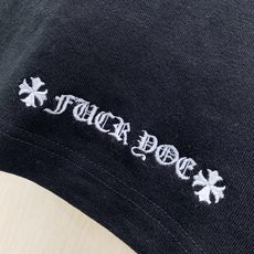,Chrome Hearts 克罗心,2026早秋新品,专柜同步有售,原单狠货,时尚休闲圆领长袖T恤,采用进口原版面料, ,Chrome Hearts 克罗心,2026早秋新品,专柜同步有售,原单狠货,时尚休闲圆领长袖T恤,采用进口原版面料,