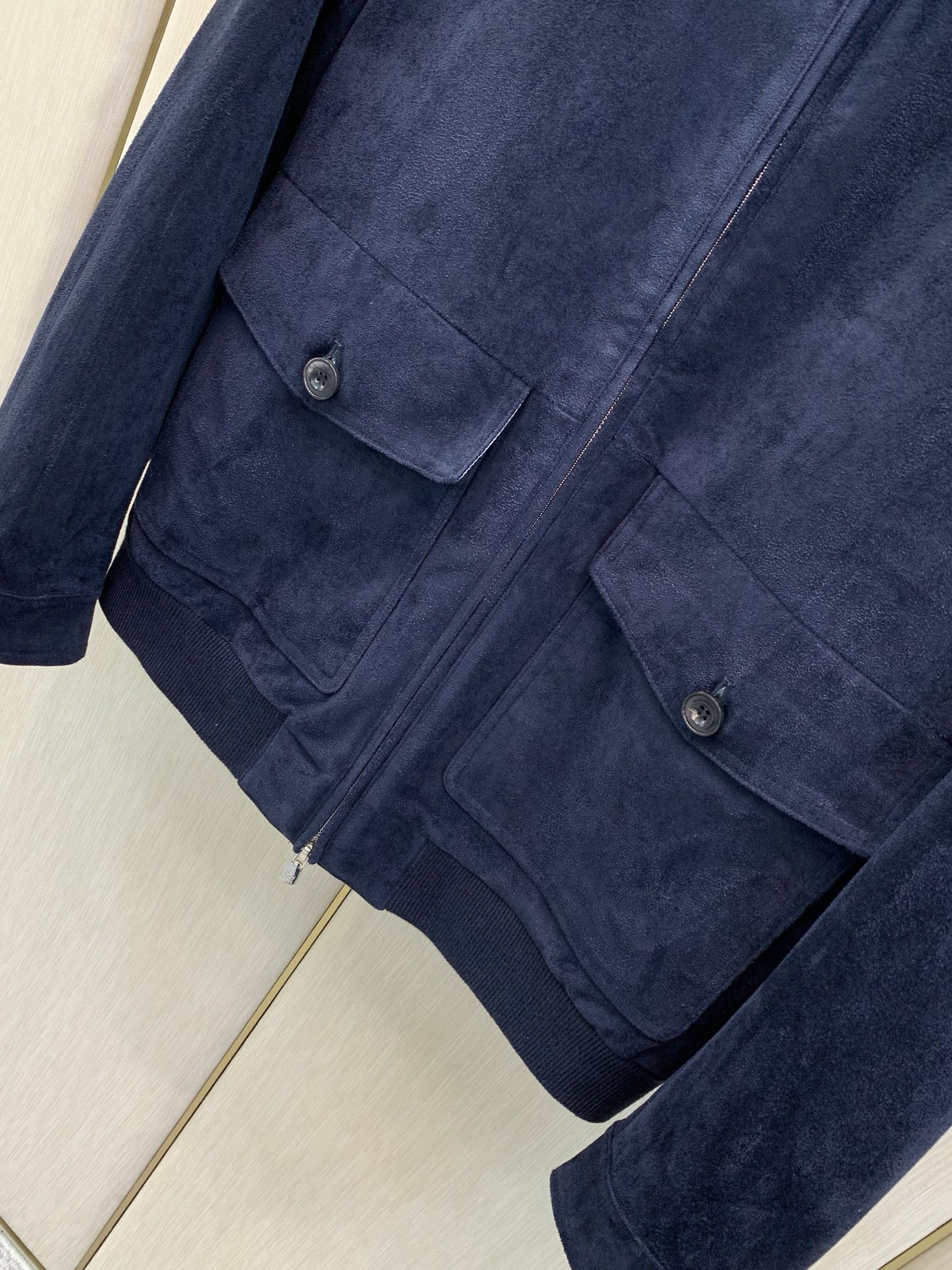，BRUNELLO CUCINELLI 意大利神狮，2026秋冬最新品，专柜同步有售，原单狠货，时尚休闲立领薄棉夹克外套
