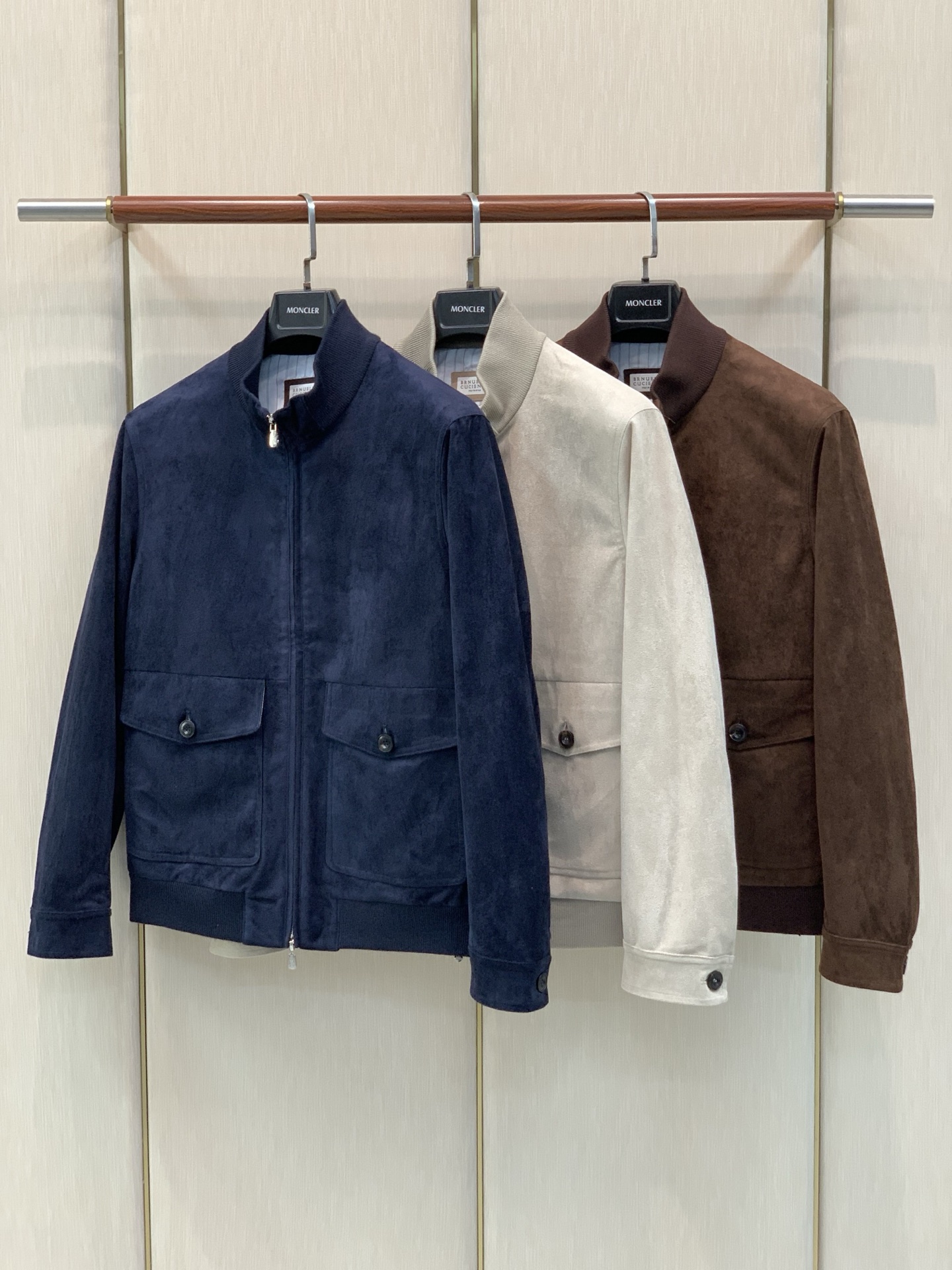 ，BRUNELLO CUCINELLI 意大利神狮，2026秋冬最新品，专柜同步有售，原单狠货，时尚休闲立领薄棉夹克外套