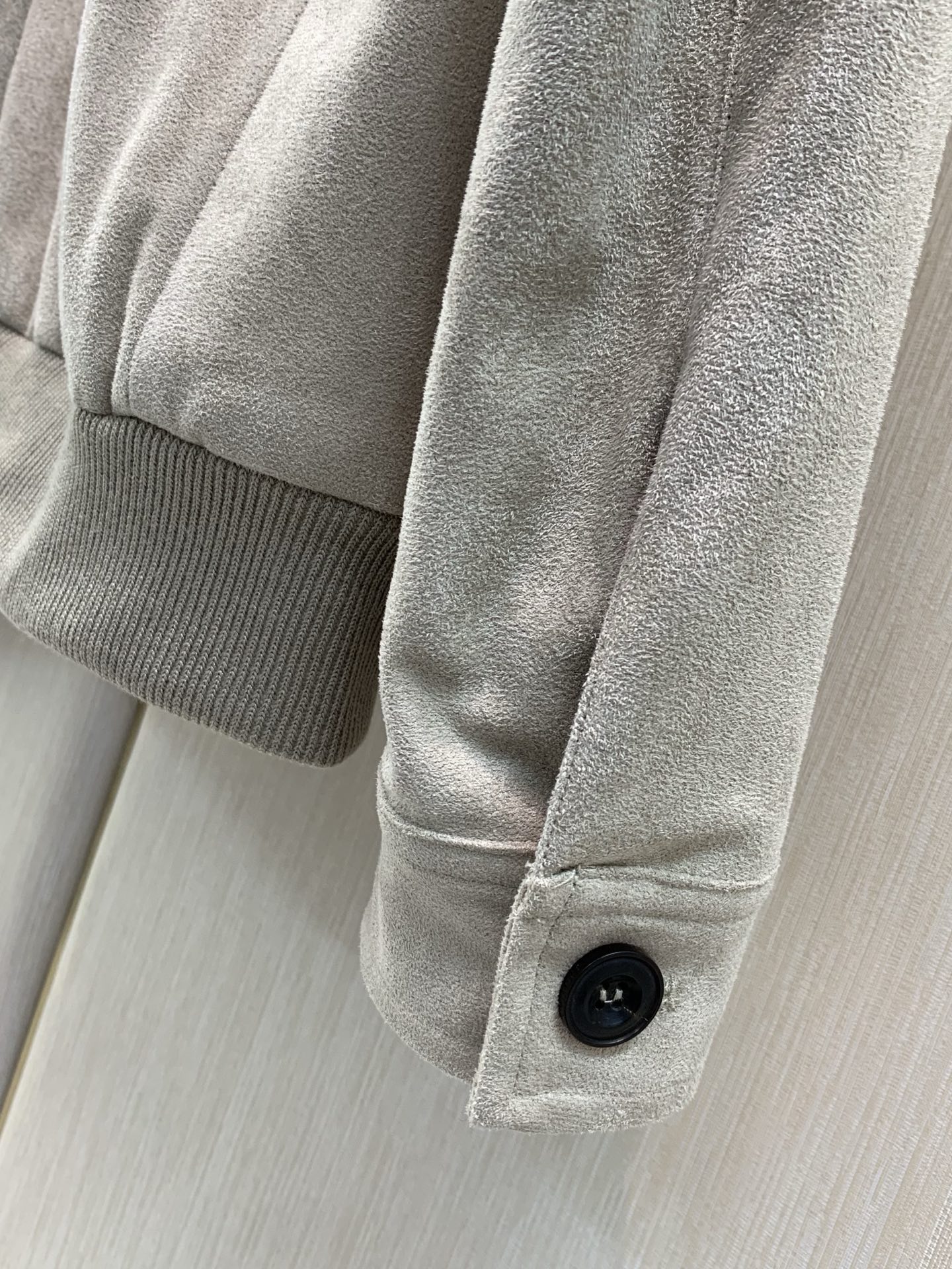 ，BRUNELLO CUCINELLI 意大利神狮，2026秋冬最新品，专柜同步有售，原单狠货，时尚休闲立领薄棉夹克外套