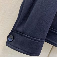 ,Ralph Lauren 拉夫劳伦,2026秋冬新品,时尚休闲翻领薄棉夹克外套,采用进口原版面料,原版五金辅料装饰,简 ,Ralph Lauren 拉夫劳伦,2026秋冬新品,时尚休闲翻领薄棉夹克外套,采用进口原版面料,原版五金辅料装饰,简
