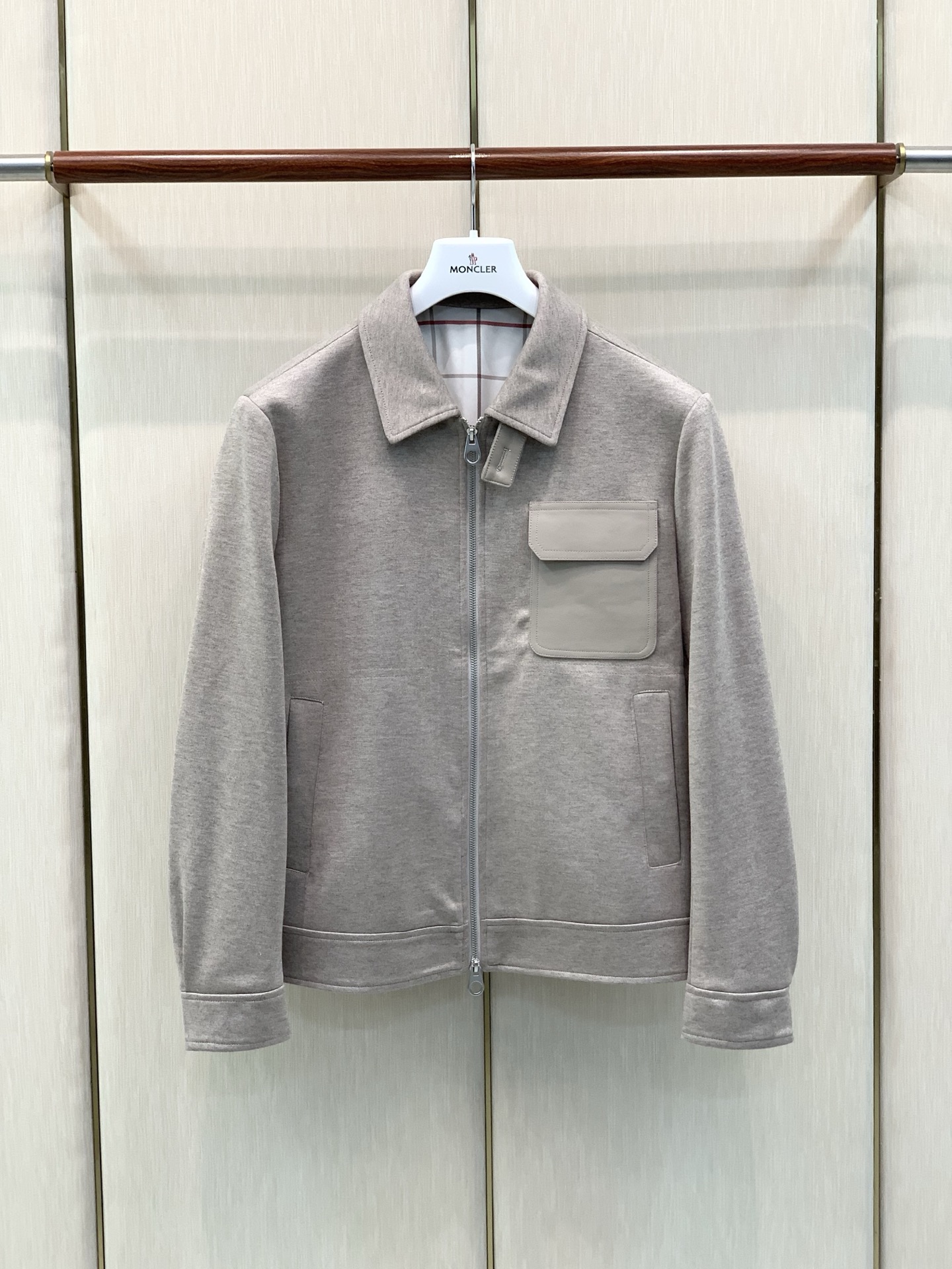 ，Ralph Lauren 拉夫劳伦，2026秋冬新品，时尚休闲翻领薄棉夹克外套，采用进口原版面料，原版五金辅料装饰，简