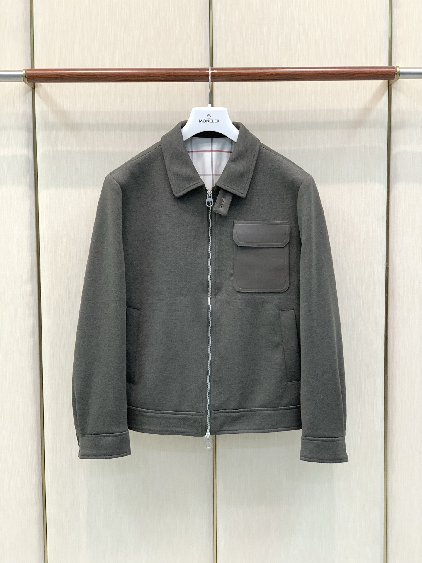 ，Ralph Lauren 拉夫劳伦，2026秋冬新品，时尚休闲翻领薄棉夹克外套，采用进口原版面料，原版五金辅料装饰，简