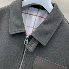 ,Ralph Lauren 拉夫劳伦,2026秋冬新品,时尚休闲翻领薄棉夹克外套,采用进口原版面料,原版五金辅料装饰,简 ,Ralph Lauren 拉夫劳伦,2026秋冬新品,时尚休闲翻领薄棉夹克外套,采用进口原版面料,原版五金辅料装饰,简