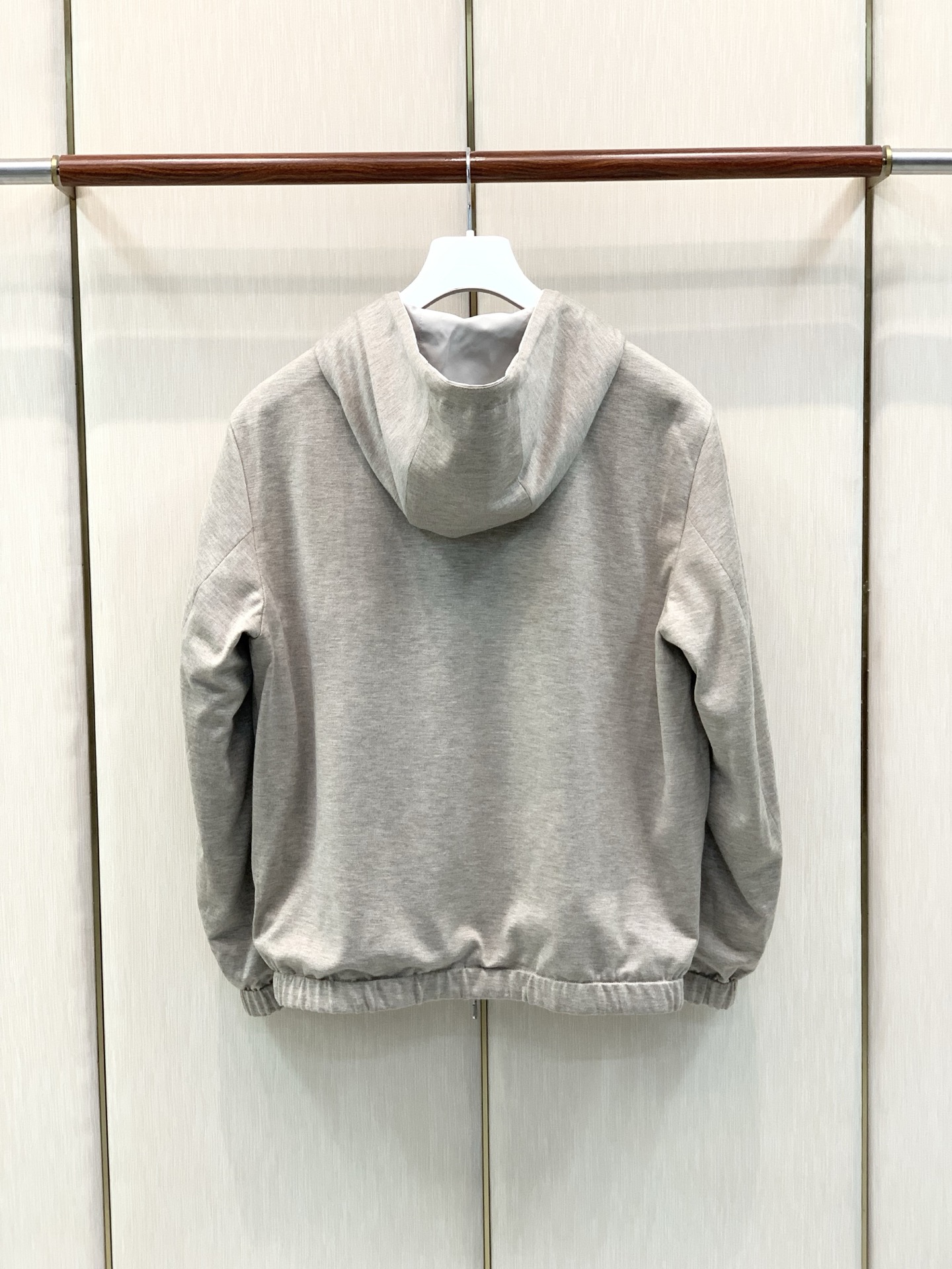 ，BRUNELLO CUCINELLI 意大利神狮，2026秋季最新品，专柜同步有售，原单狠货，时尚休闲两面穿连帽夹克外