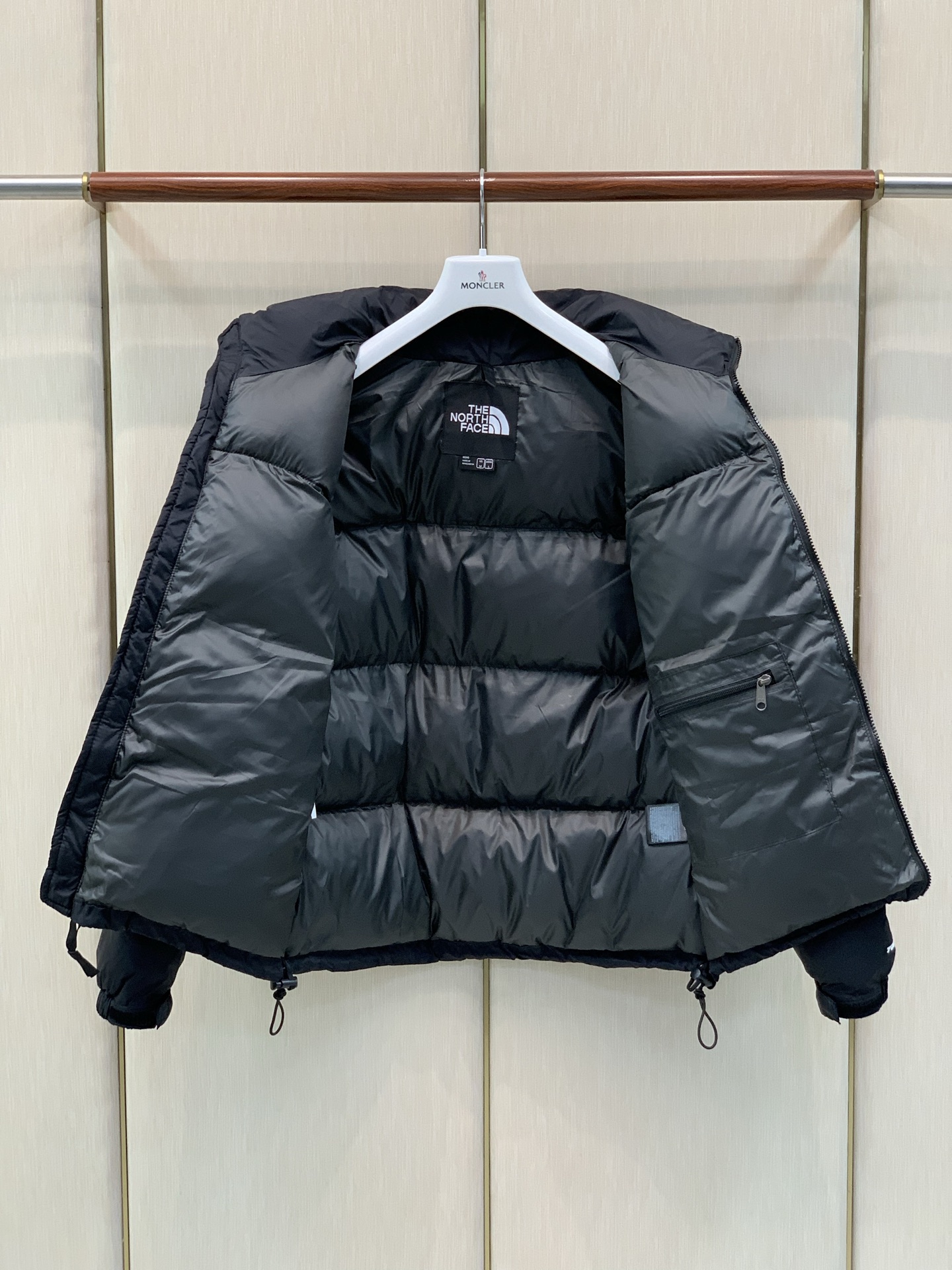 ,The North Face®北面 ,2026AW冬季新品,时尚休闲羽绒棉服外套,专柜同步有售,原单狠货,采用进口原版 ,The North Face®北面 ,2026AW冬季新品,时尚休闲羽绒棉服外套,专柜同步有售,原单狠货,采用进口原版