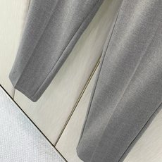 ,Zegna 松紧休闲裤 材质 羊毛混纺 时尚系列,独特设计,抽绳休闲长裤 订纱开始订染和订纺。 国内某大厂出口日本 ,Zegna 松紧休闲裤 材质 羊毛混纺 时尚系列,独特设计,抽绳休闲长裤 订纱开始订染和订纺。 国内某大厂出口日本