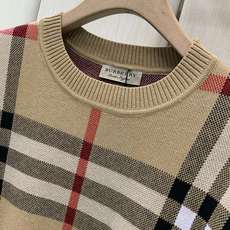 ,Burberry 巴宝莉,2026秋冬最新品,专柜同步有售,原单狠货,时尚休闲圆领长袖针织毛衣,进口原版面料,顶级针织 ,Burberry 巴宝莉,2026秋冬最新品,专柜同步有售,原单狠货,时尚休闲圆领长袖针织毛衣,进口原版面料,顶级针织