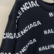 ,Balenciaga 巴黎世家,2026冬季最新款,专柜同步有售,原单狠货,爆款时尚休闲圆领长袖双层针织毛衣,进口原版 ,Balenciaga 巴黎世家,2026冬季最新款,专柜同步有售,原单狠货,爆款时尚休闲圆领长袖双层针织毛衣,进口原版