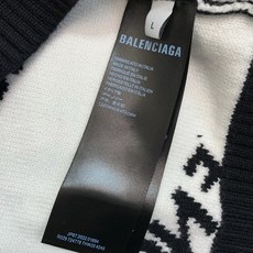 ,Balenciaga 巴黎世家,2026冬季最新款,专柜同步有售,原单狠货,爆款时尚休闲圆领长袖双层针织毛衣,进口原版 ,Balenciaga 巴黎世家,2026冬季最新款,专柜同步有售,原单狠货,爆款时尚休闲圆领长袖双层针织毛衣,进口原版