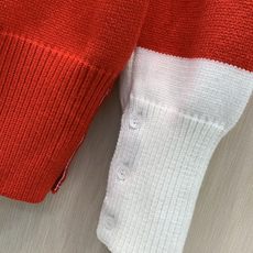 ,Tom Browne 汤姆.布朗,冬季最新品,专柜同步有售,原单狠货,时尚休闲圆领长袖针织毛衣,上身很有特点!吸睛而有 ,Tom Browne 汤姆.布朗,冬季最新品,专柜同步有售,原单狠货,时尚休闲圆领长袖针织毛衣,上身很有特点!吸睛而有